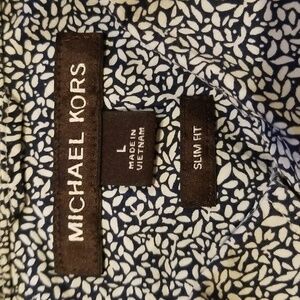 Michael Kors Short Sleeve Slim Fit.          Size: Large.   CONDITION: ☆☆ FAIR